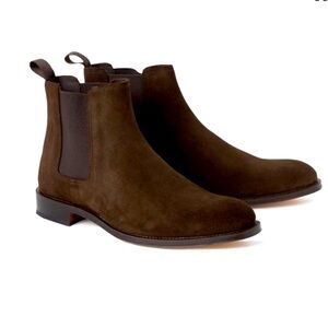 Kenneth Cole Men’s Brown Suede Chelsea Boots